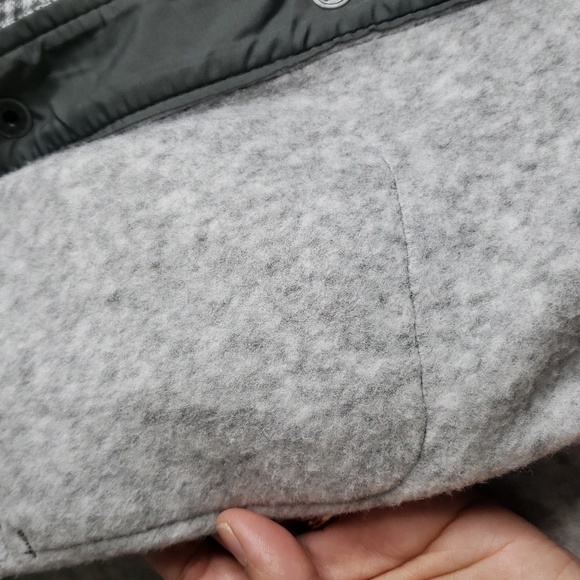 Lands' End Womens Plaid Button Up Longline Shacket Size M Layers Outdoor Gray - Picture 15 of 16